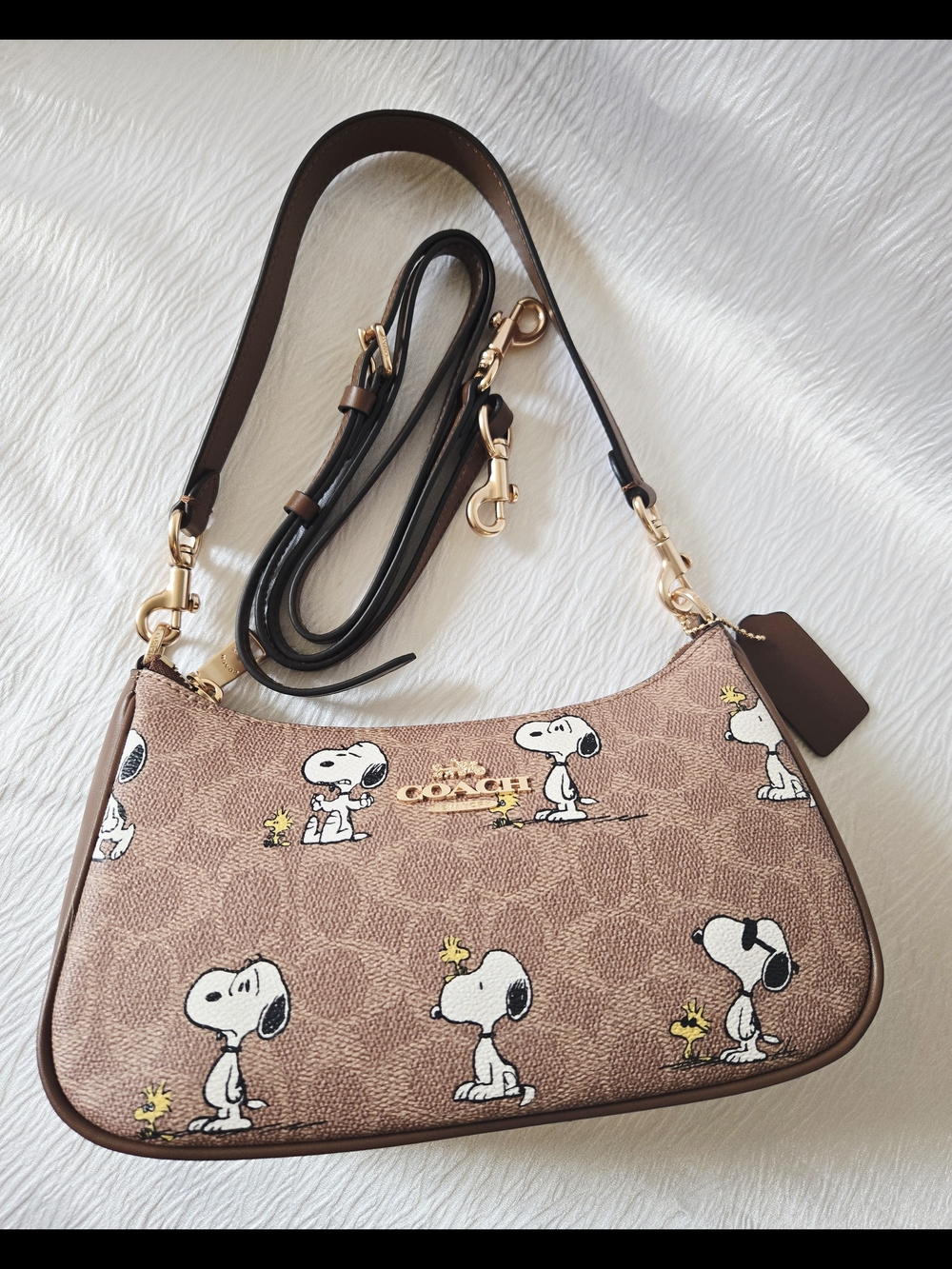 Coach Snoopy Signature Teri Handbag Shoulder Bag Purse - Picture 6 of 6